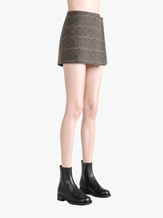 Brown dress, front view
