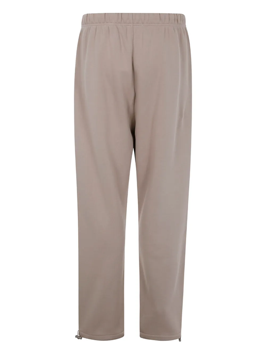 Grey pants,back view