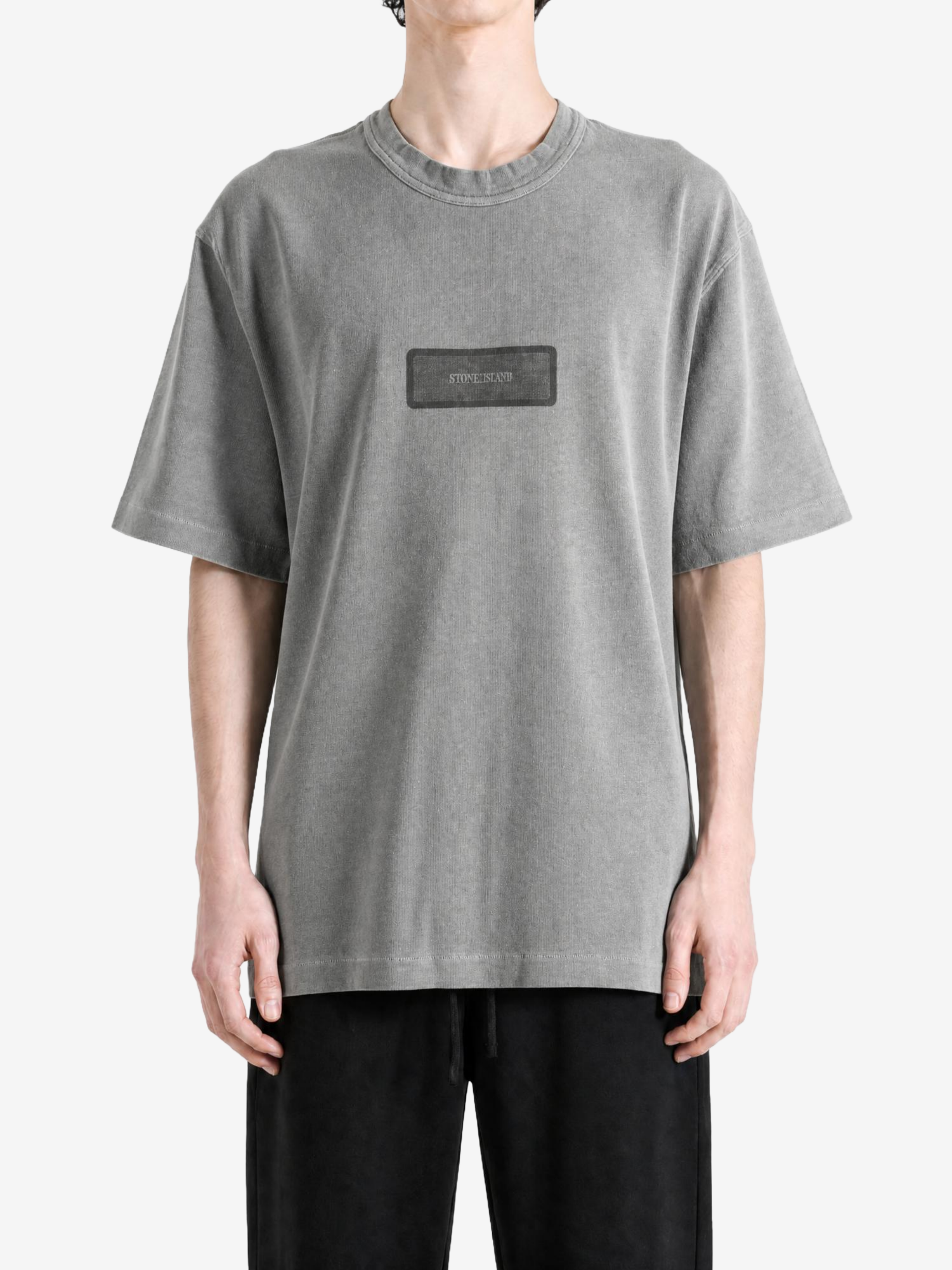 Grey t-shirt, full body view