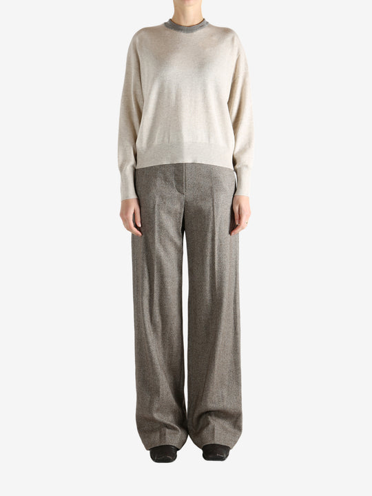 Grey knitwear,full body view