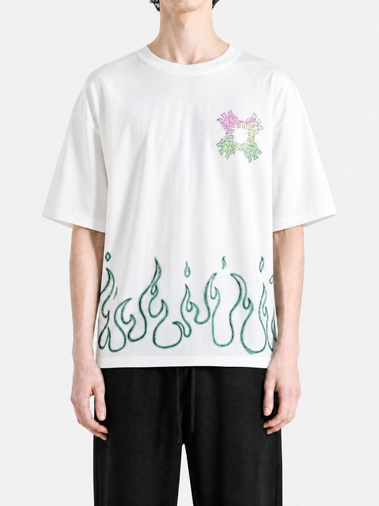 White t-shirt, full body view