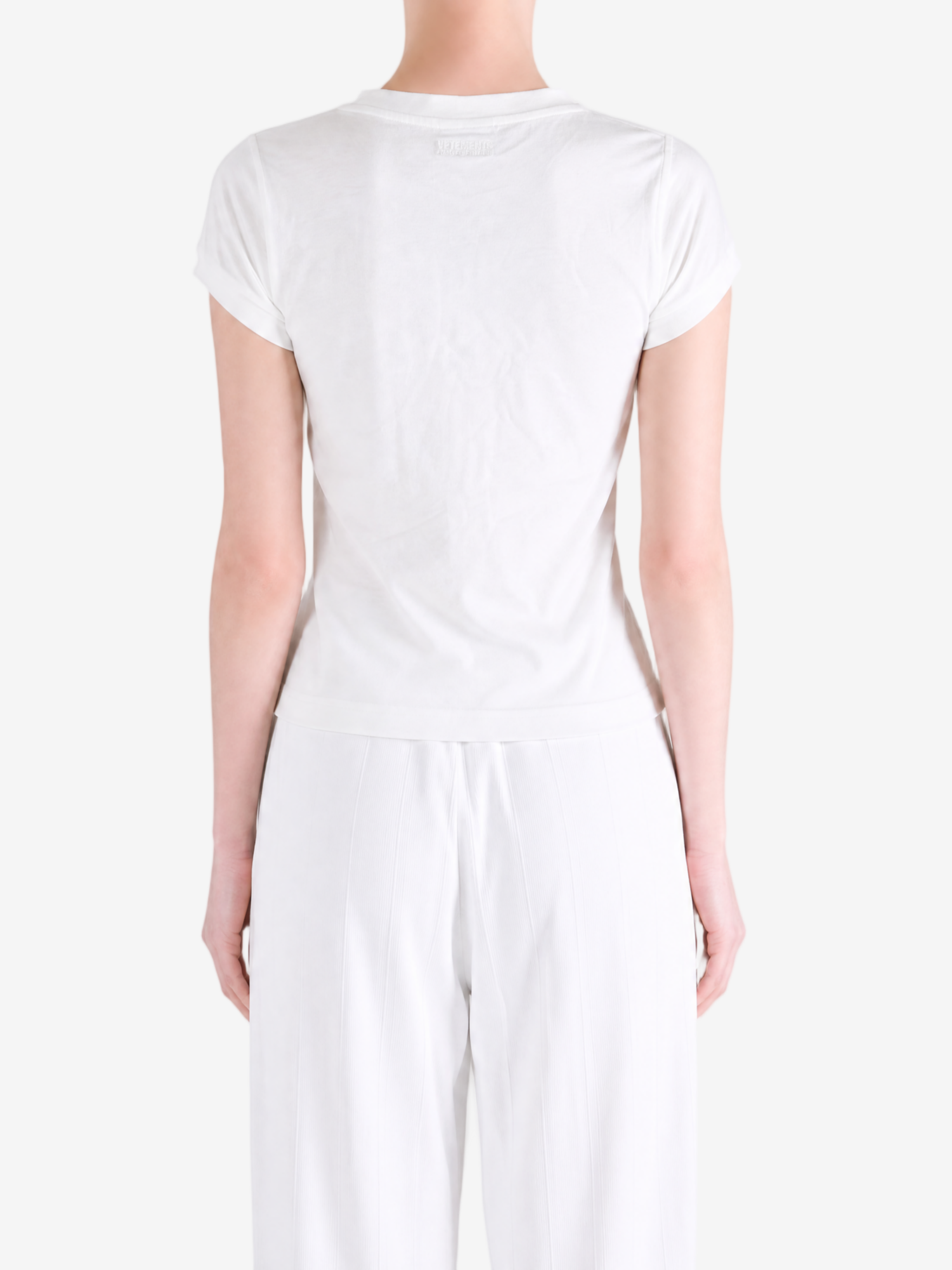 White t-shirt, full body view