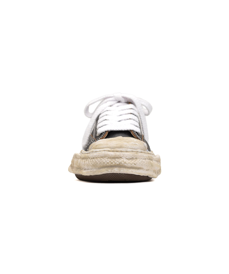 MAISON MIHARA YASUHIRO Peterson 23 Low/Original Sole Cracking Leather Low-Top Sneakers
