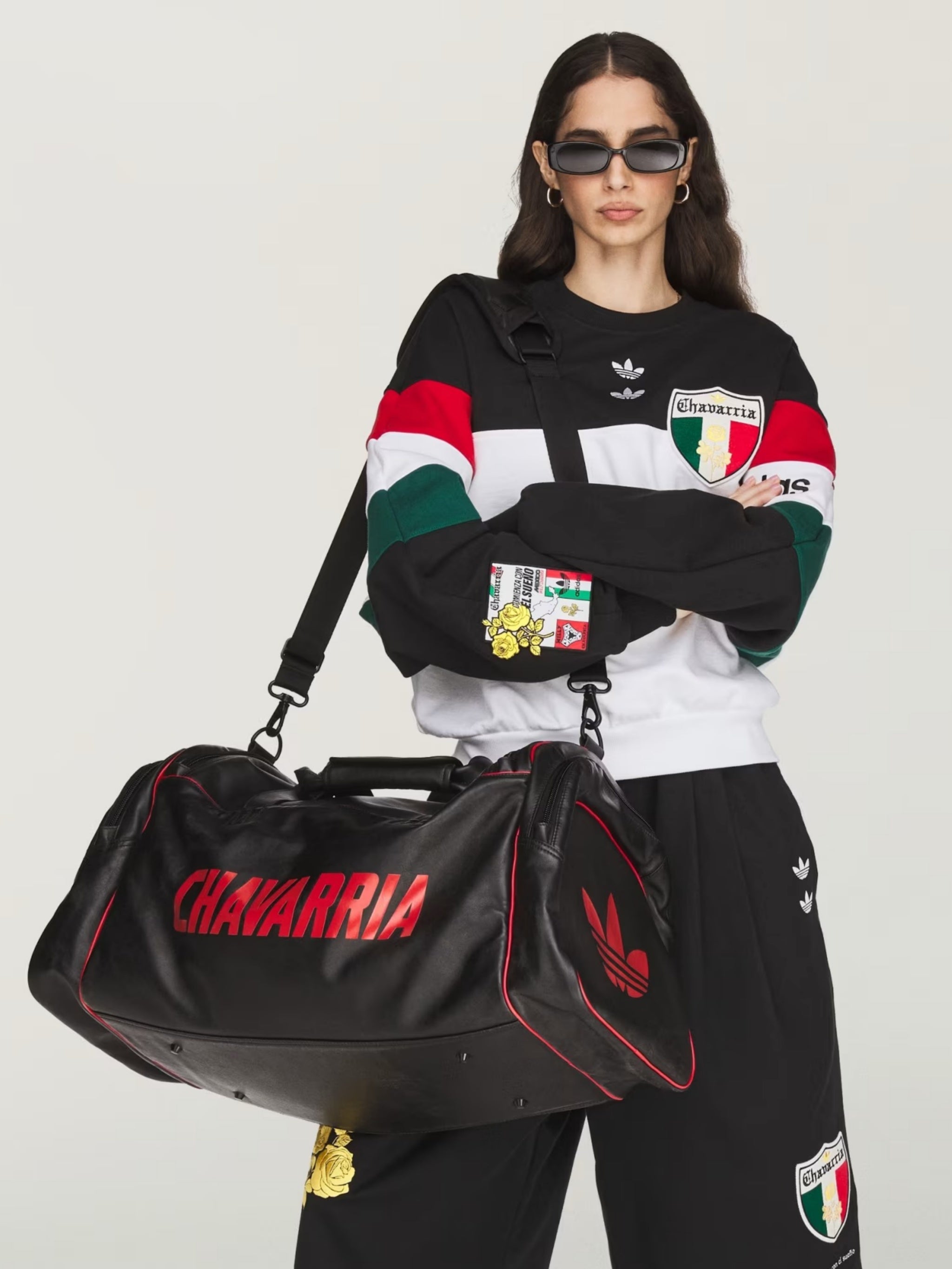 Black bag,full body view