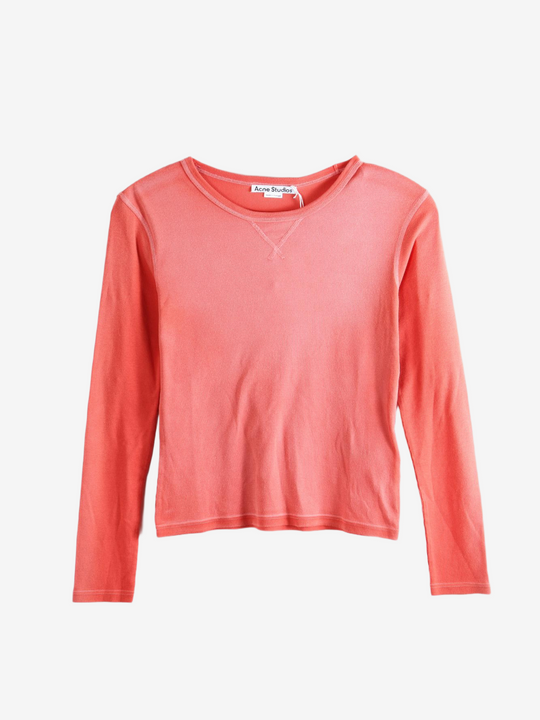 Red t-shirt, front view