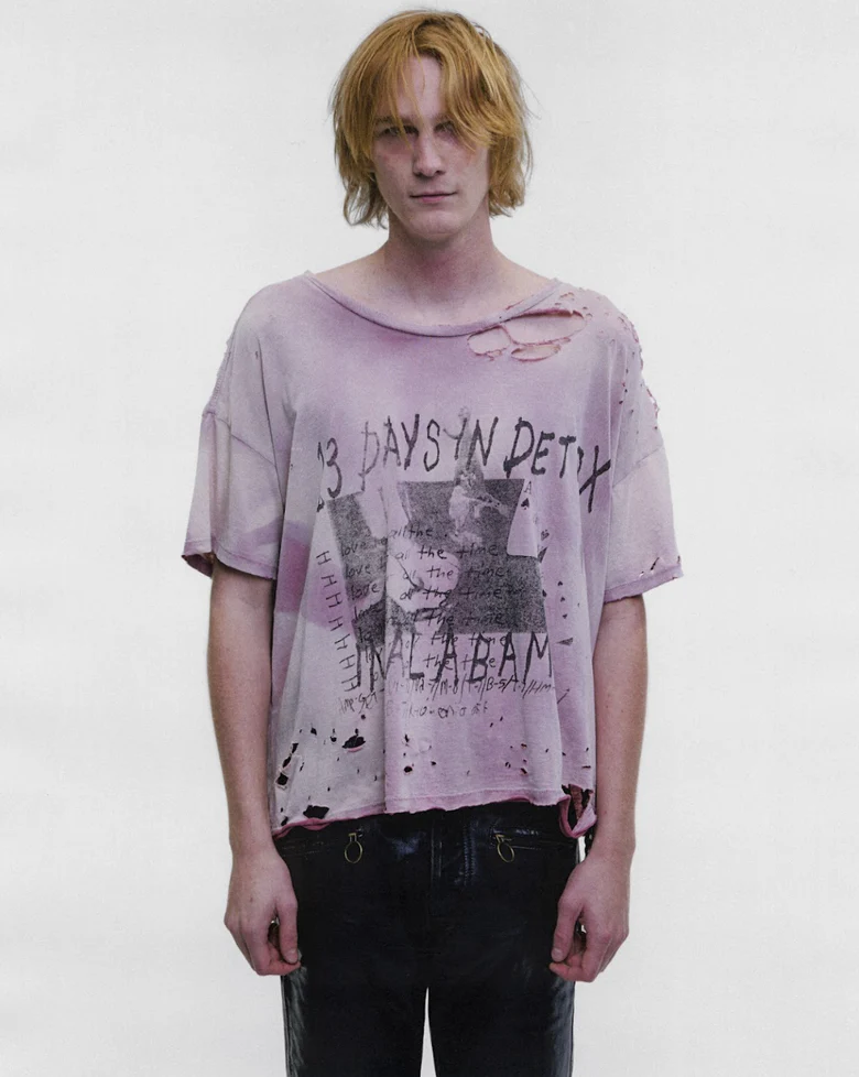 Purple t-shirt, full body view