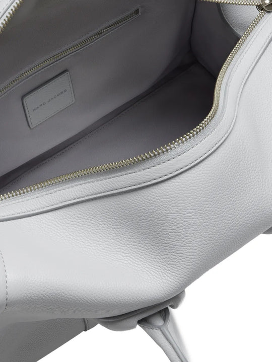 Grey bag, front view
