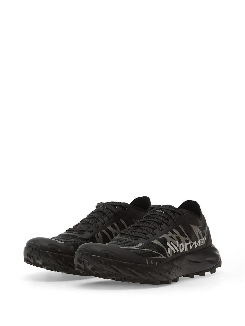 Black shoes, front view