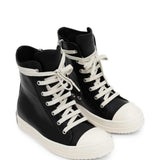Black shoes, front view