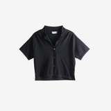 Black shirt, front view