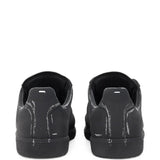 Black shoes, back view