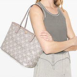 Grey bag, front view