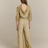 Tan pants,full body view