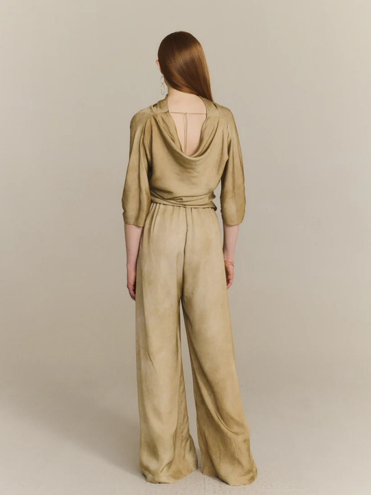 Tan pants,full body view