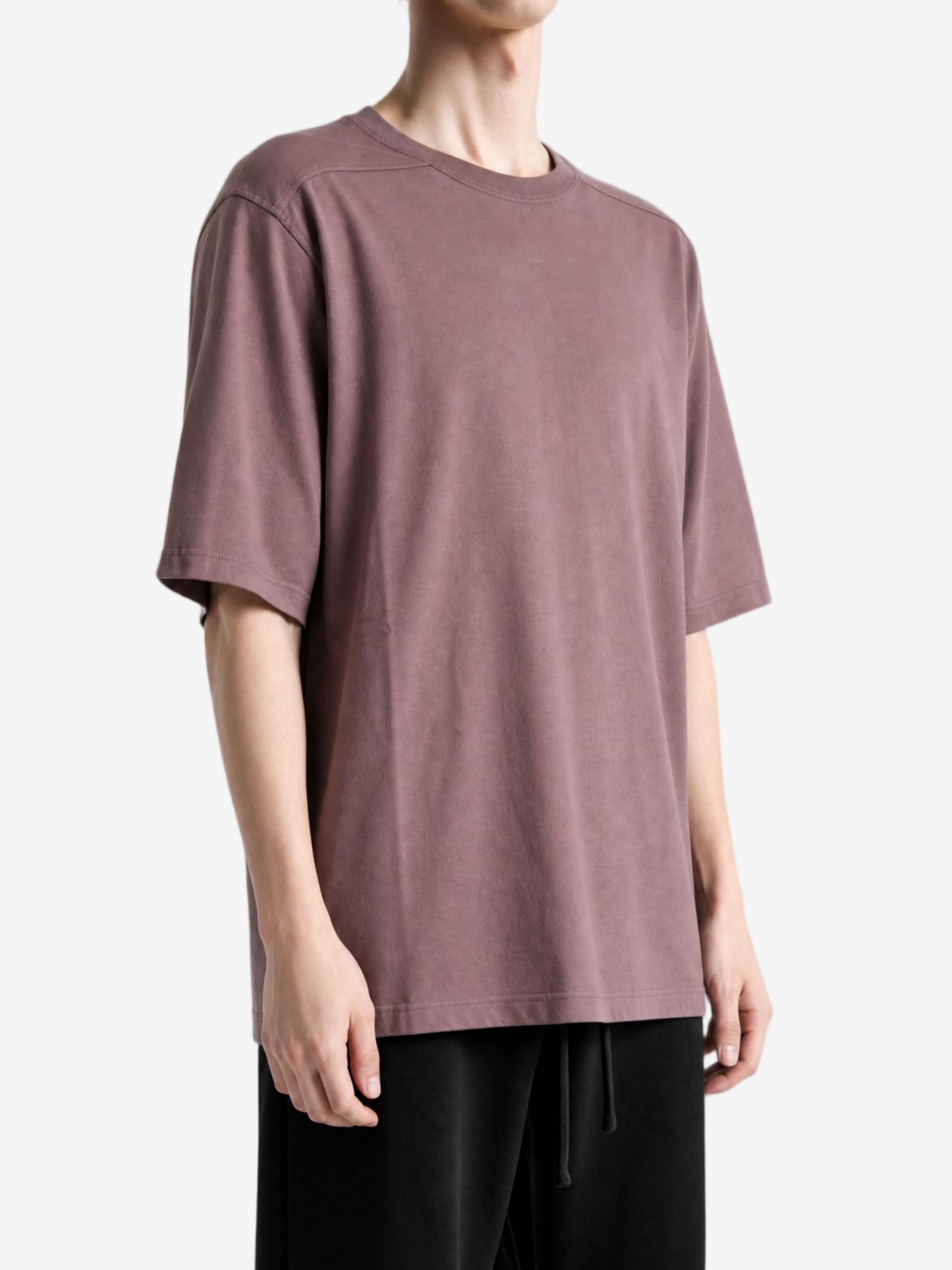 Purple t-shirt, full body view