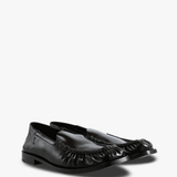 Black shoes, front view