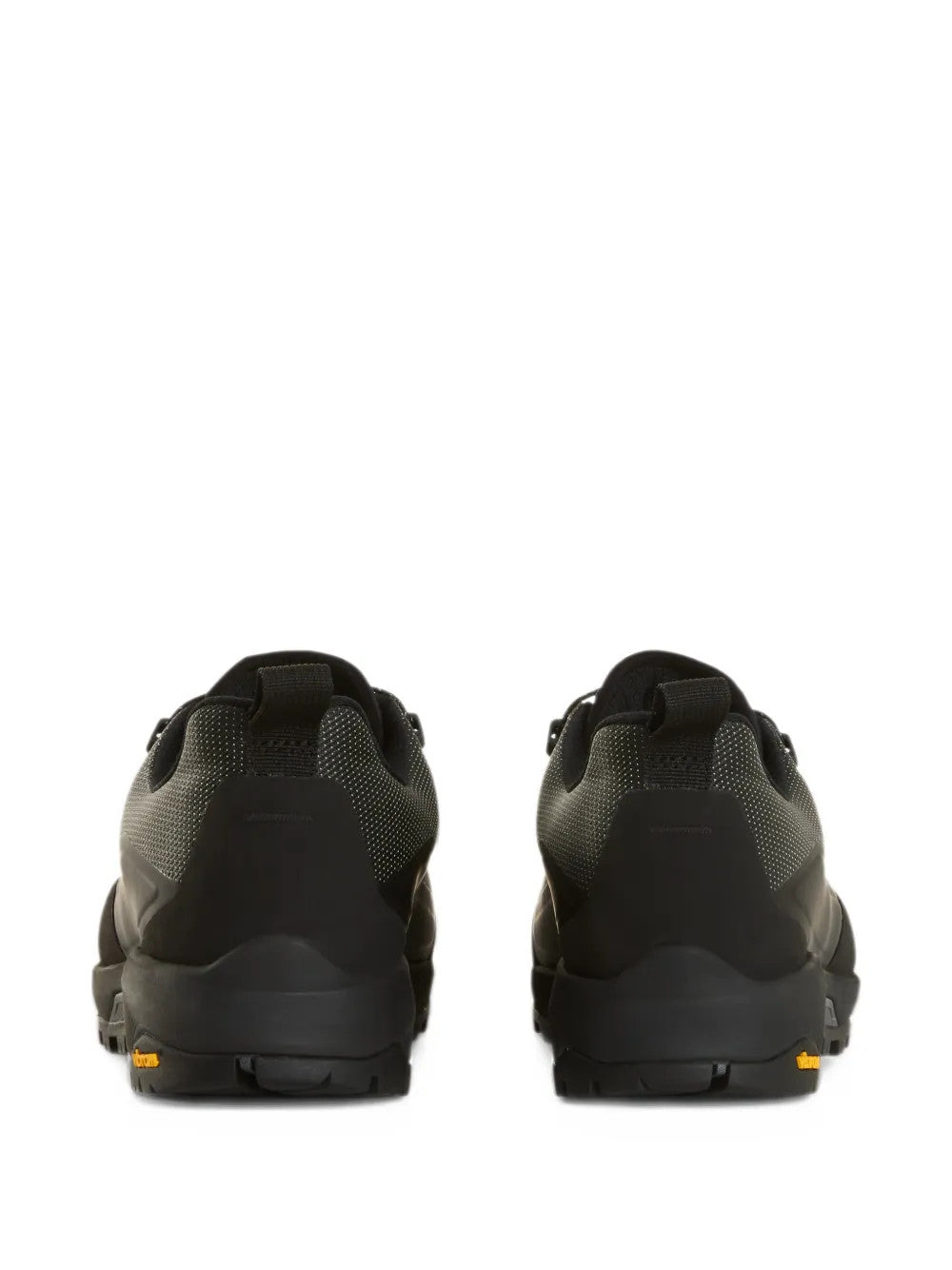 Black shoes, back view