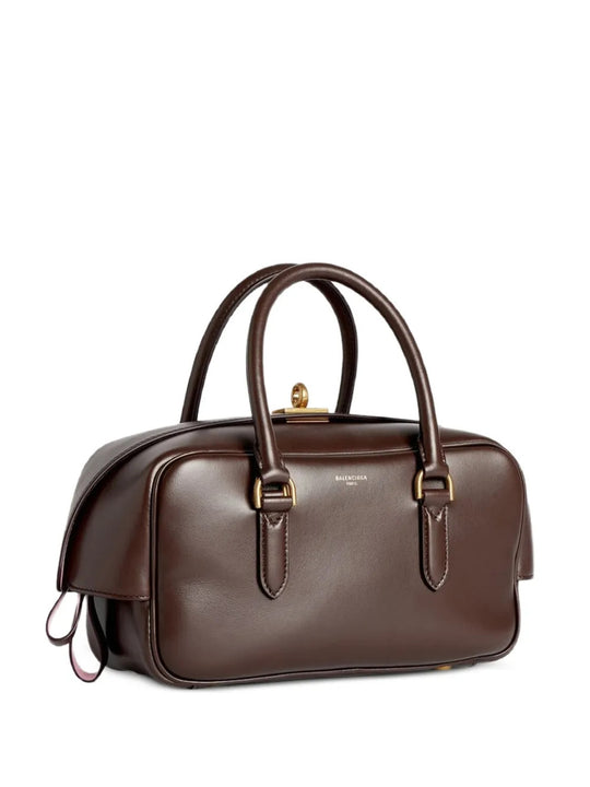Brown bag, front view