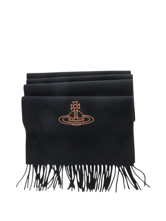 Black scarf, front view