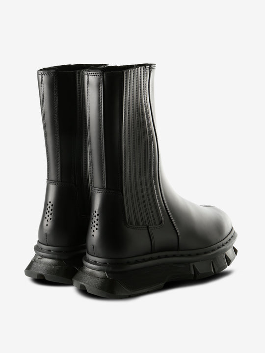 Black boot,back view