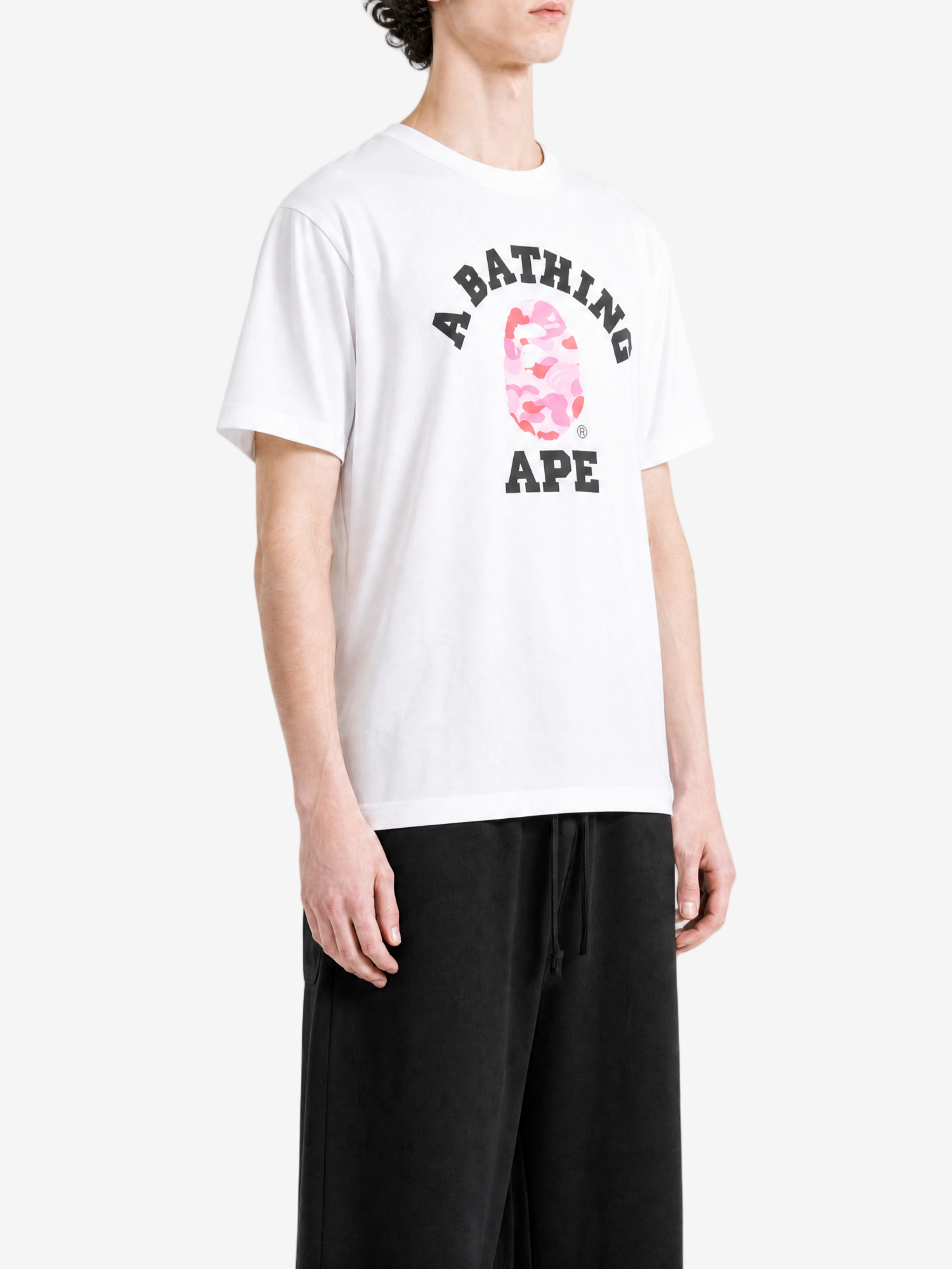White t-shirt, full body view