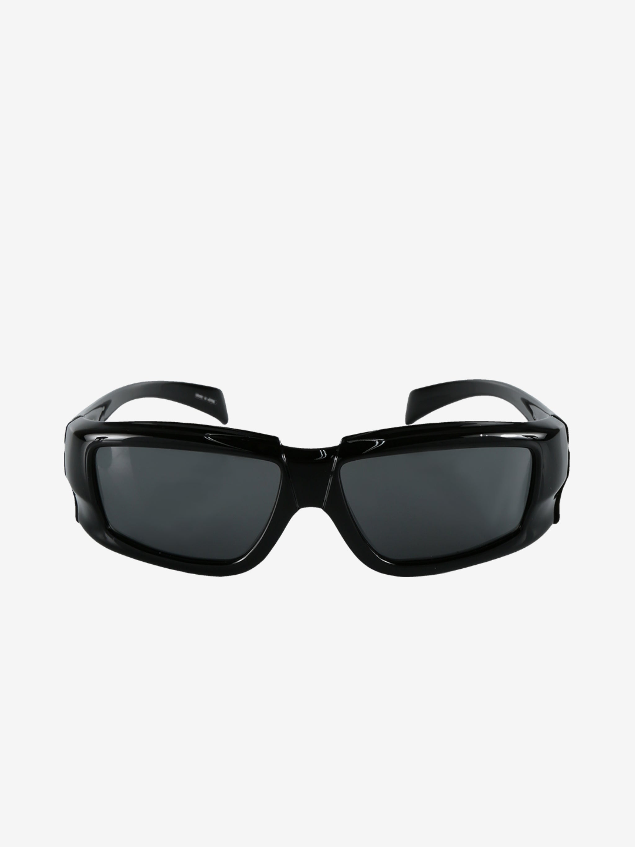 Black eyewear,front view