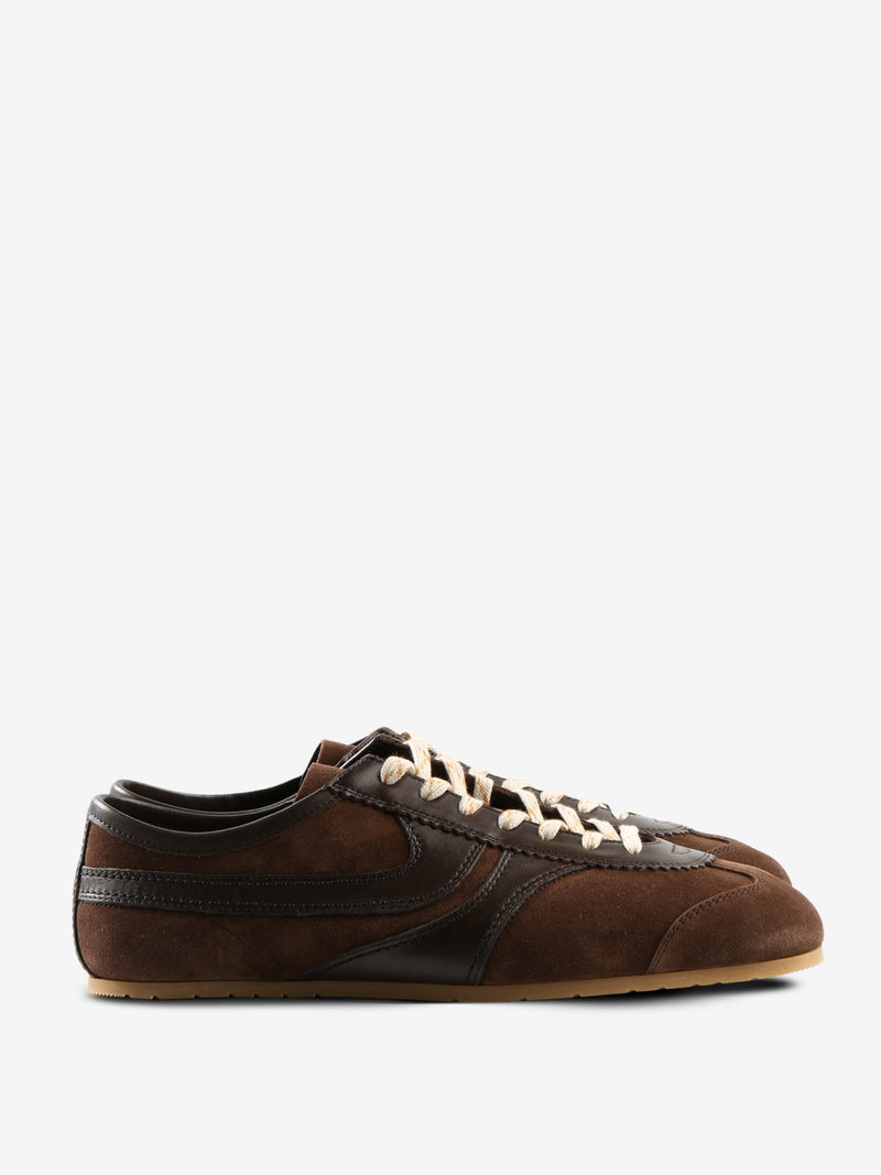 Brown sneaker, front view