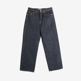 Black jeans,front view