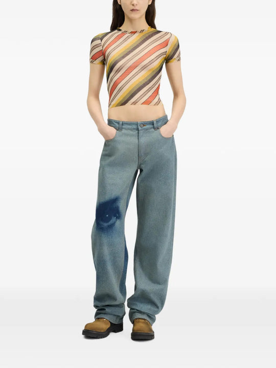 Orange t-shirt, full body view