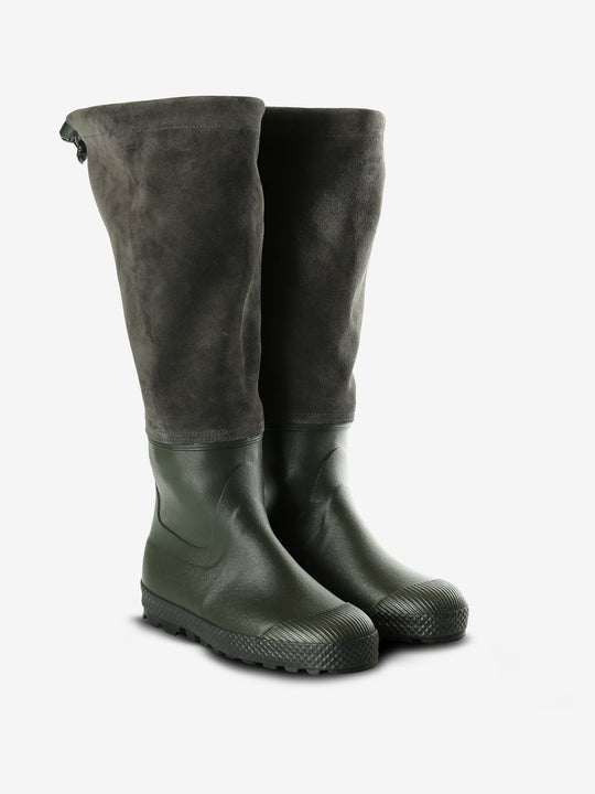 Black boot, side view