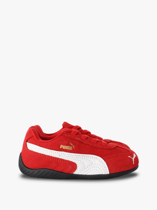 Red shoes, front view