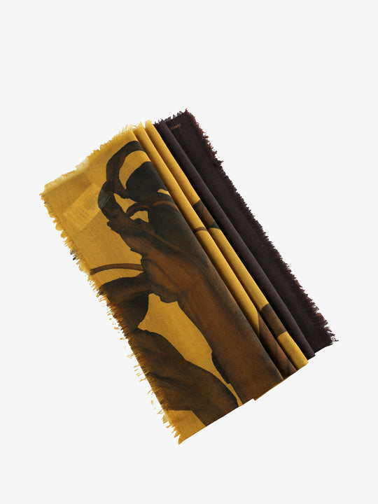 Brown scarf, front view