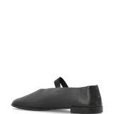 Brown shoe,front view