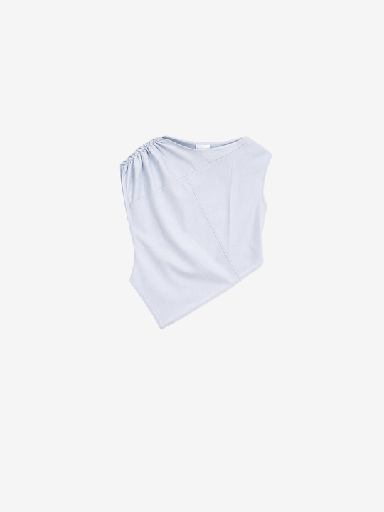 Grey top, front view