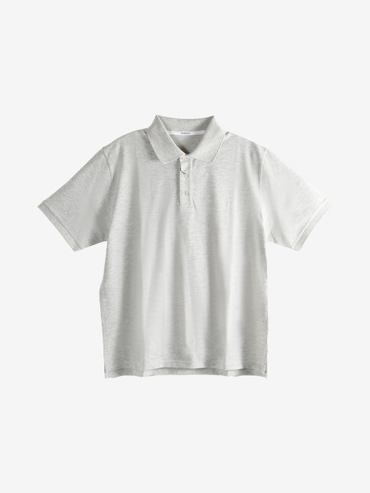 Grey shirt, front view