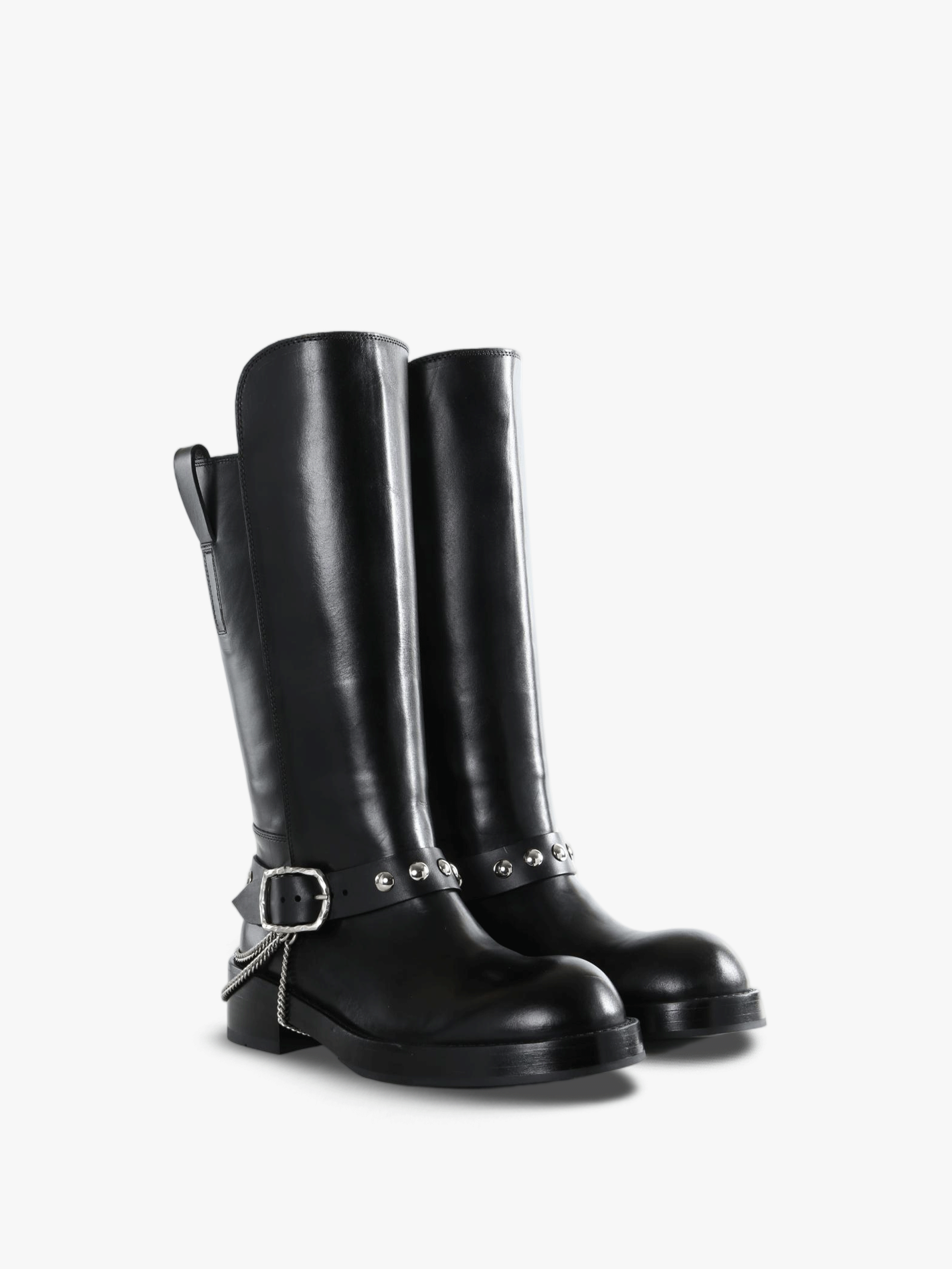 Black boots, front view