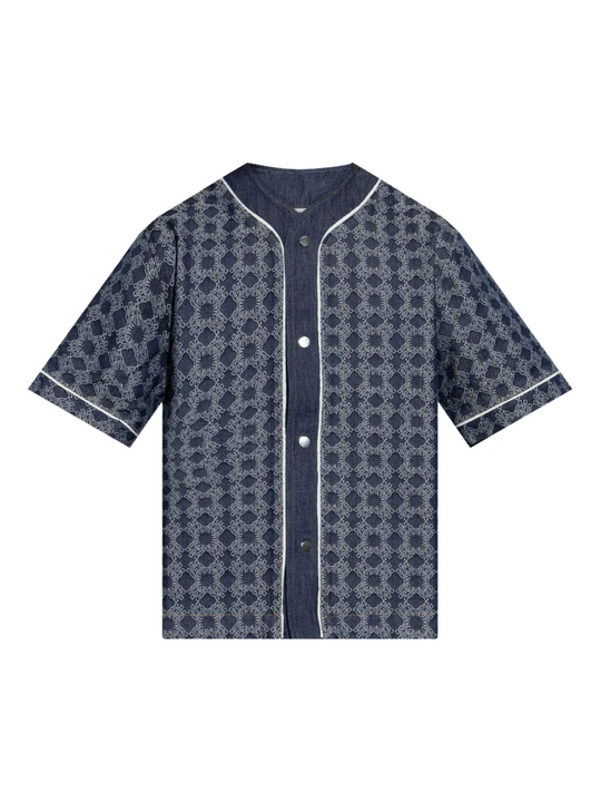 Blue shirt, front view