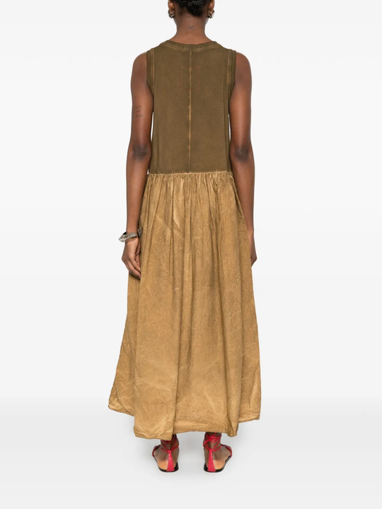 Brown dress,full body view