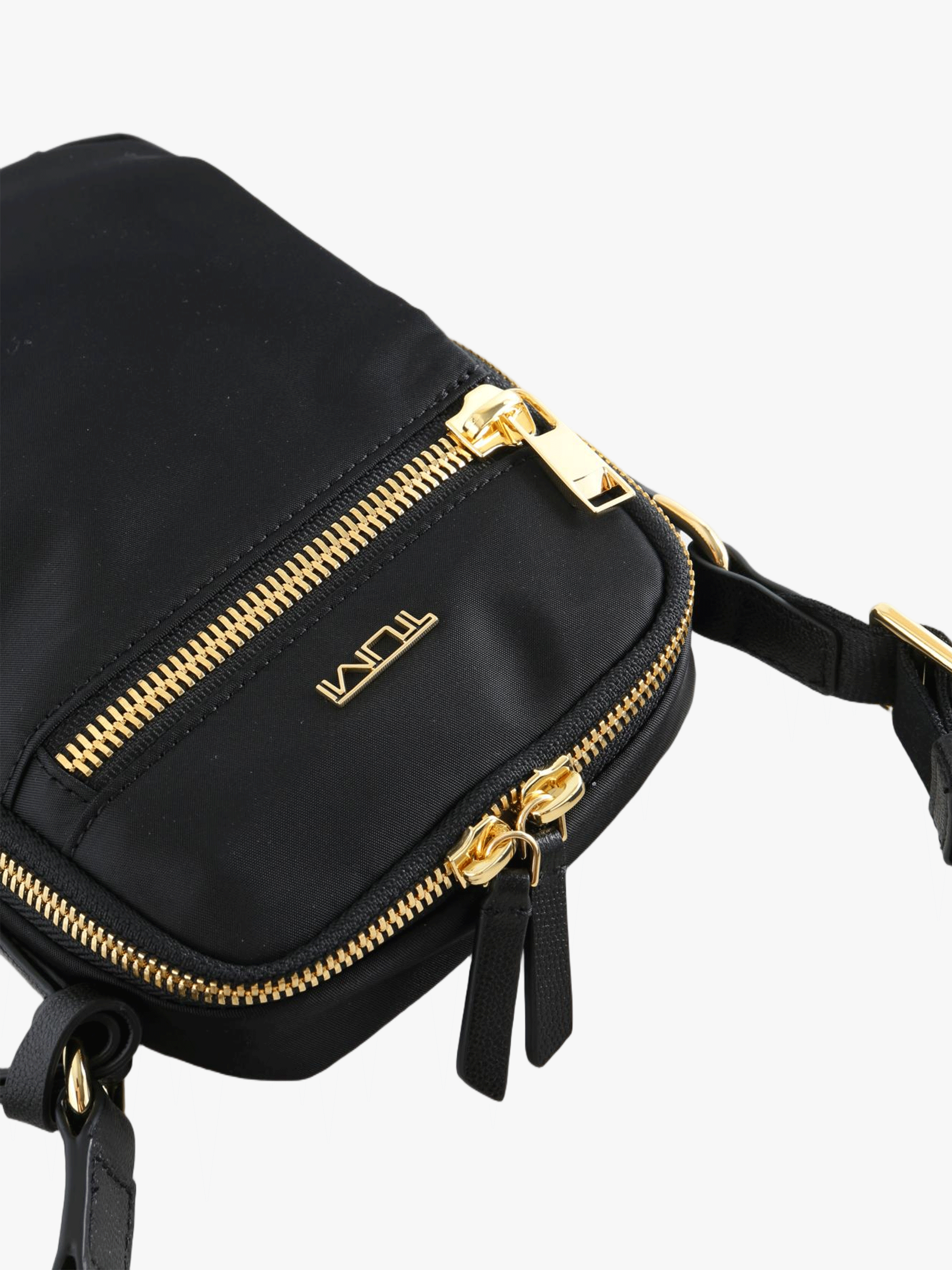 Black bag, front view