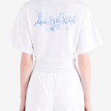 White t-shirt, full body view