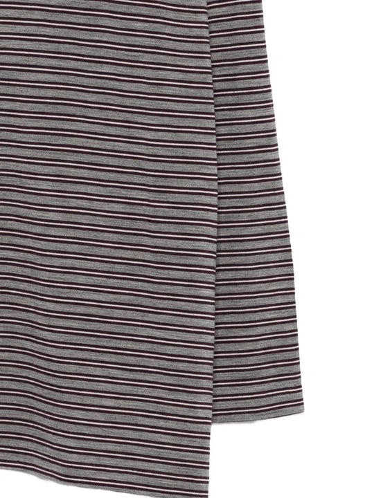 Close up of Grey t-shirt, showing texture of the 100% wool fabric