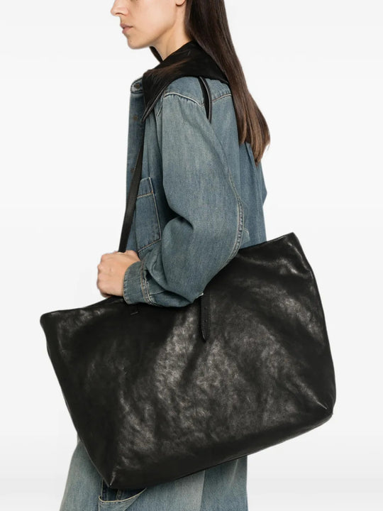 Black bag, side view