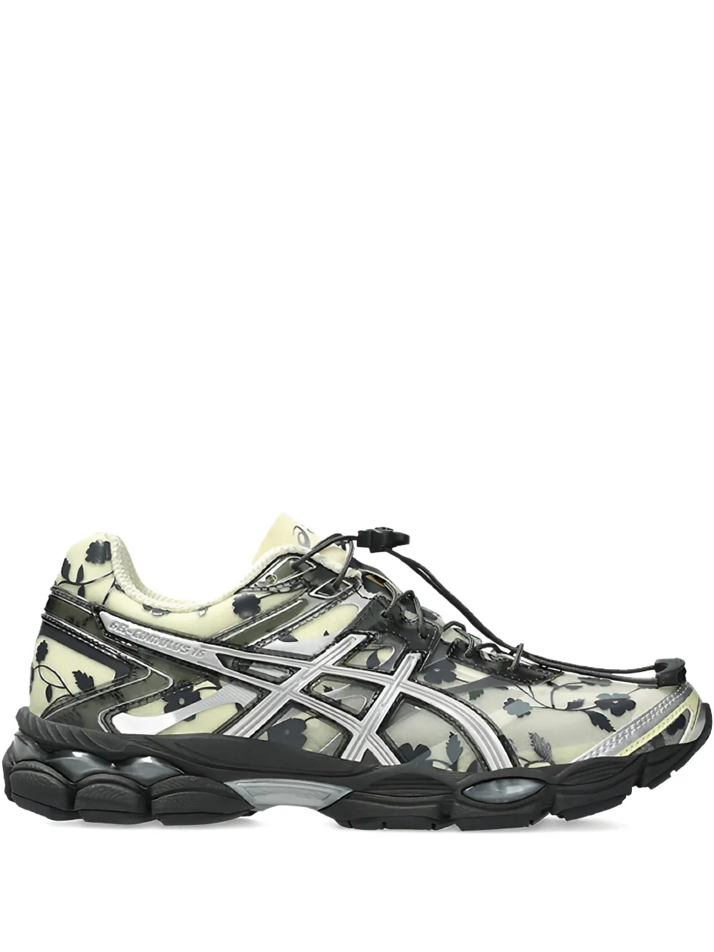 White sneakers, front view