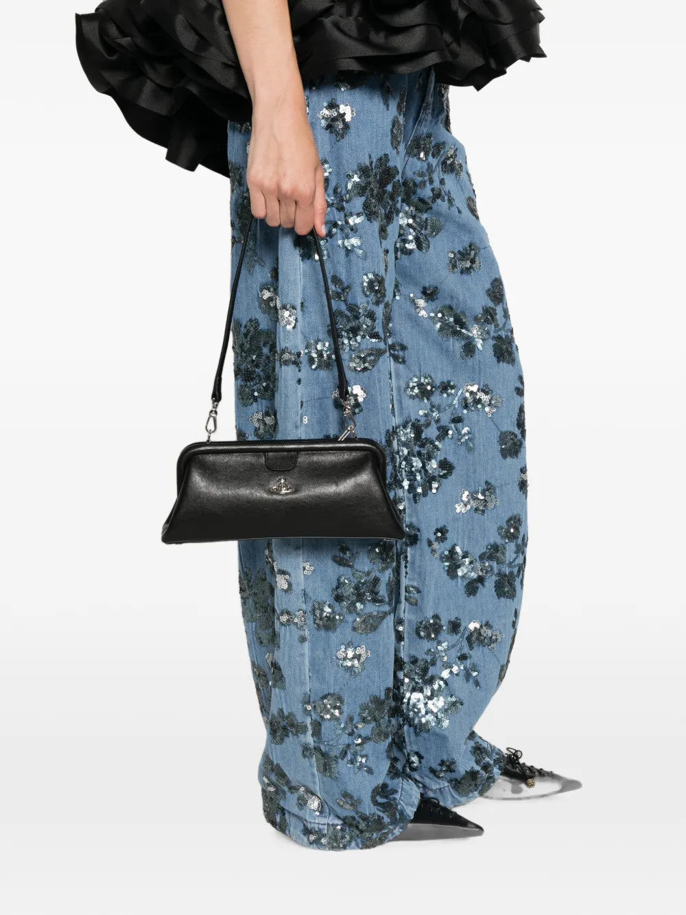 Black bag, front view