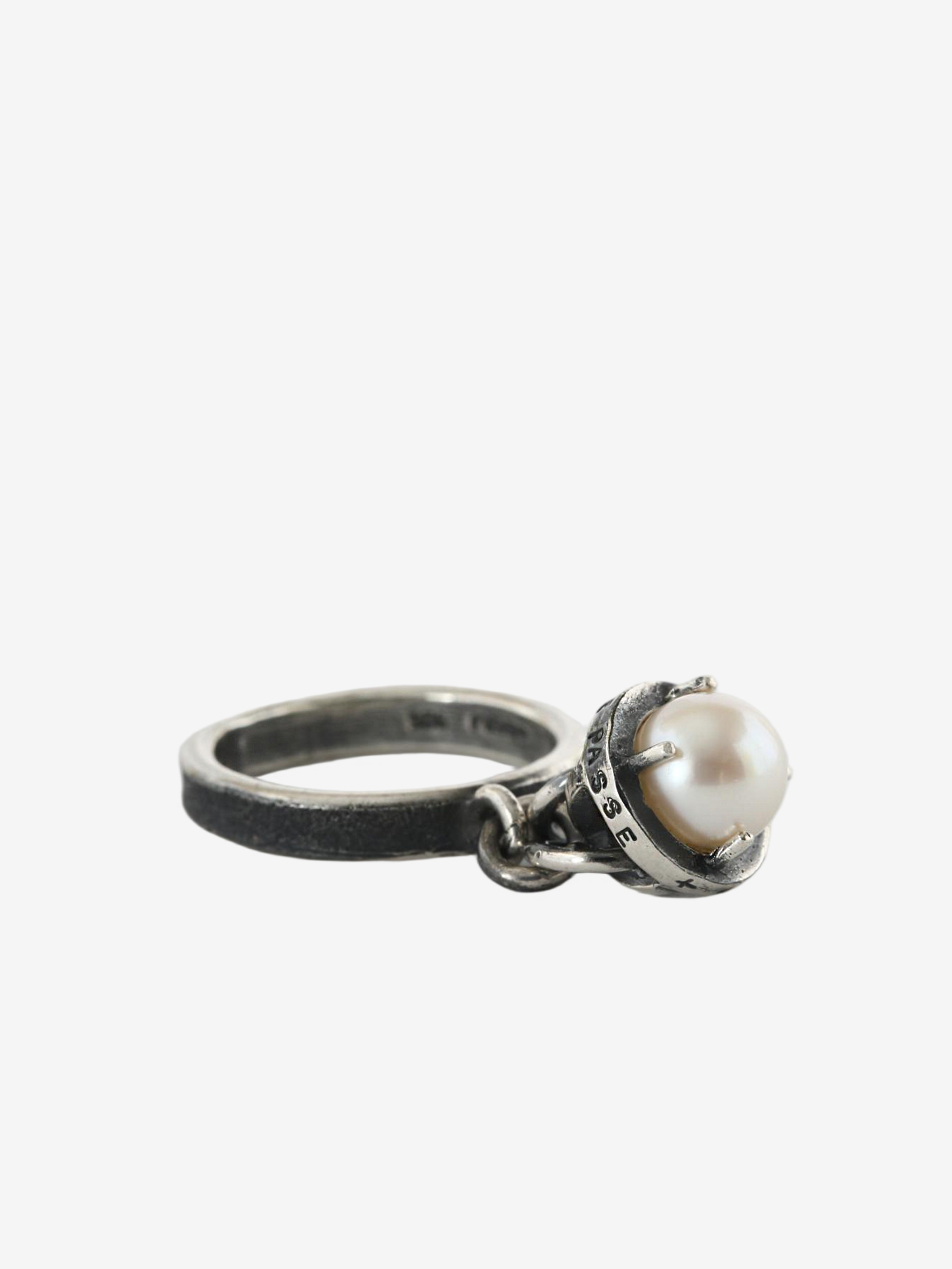 Grey jewelry, front view