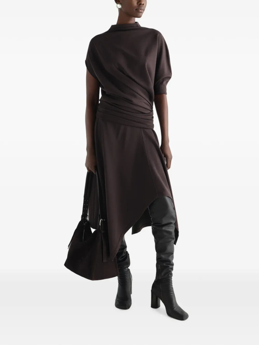Brown dress, front view