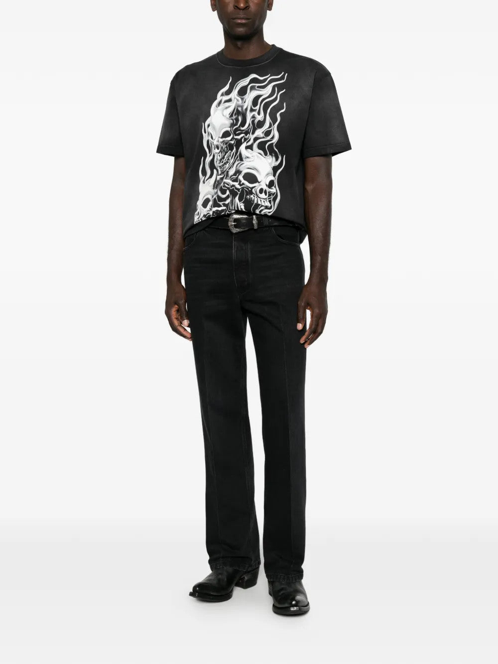 Black t-shirt, full body view