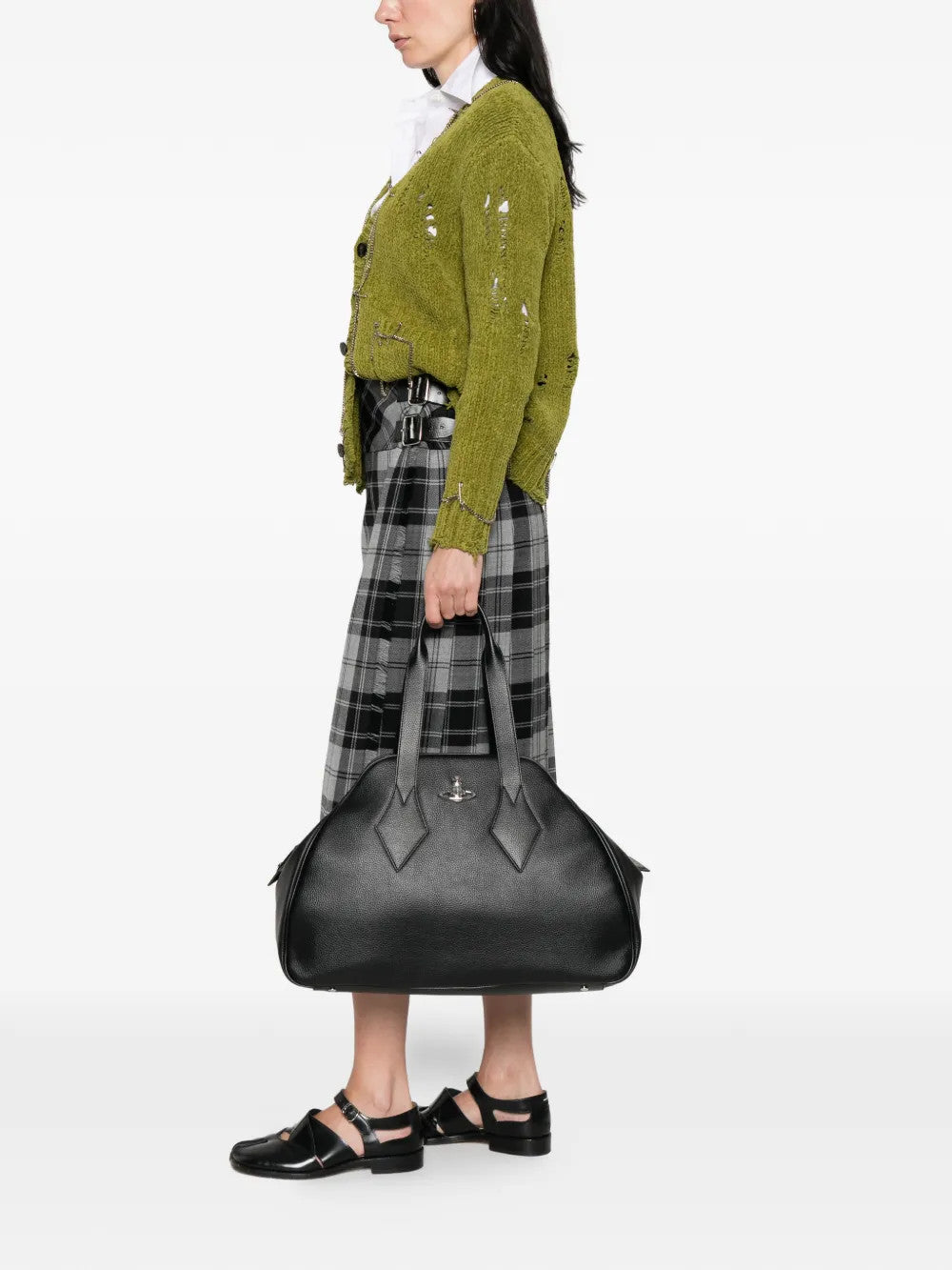 Black bag, full body view