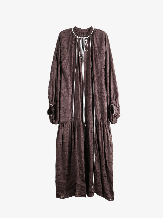 Brown dress, front view