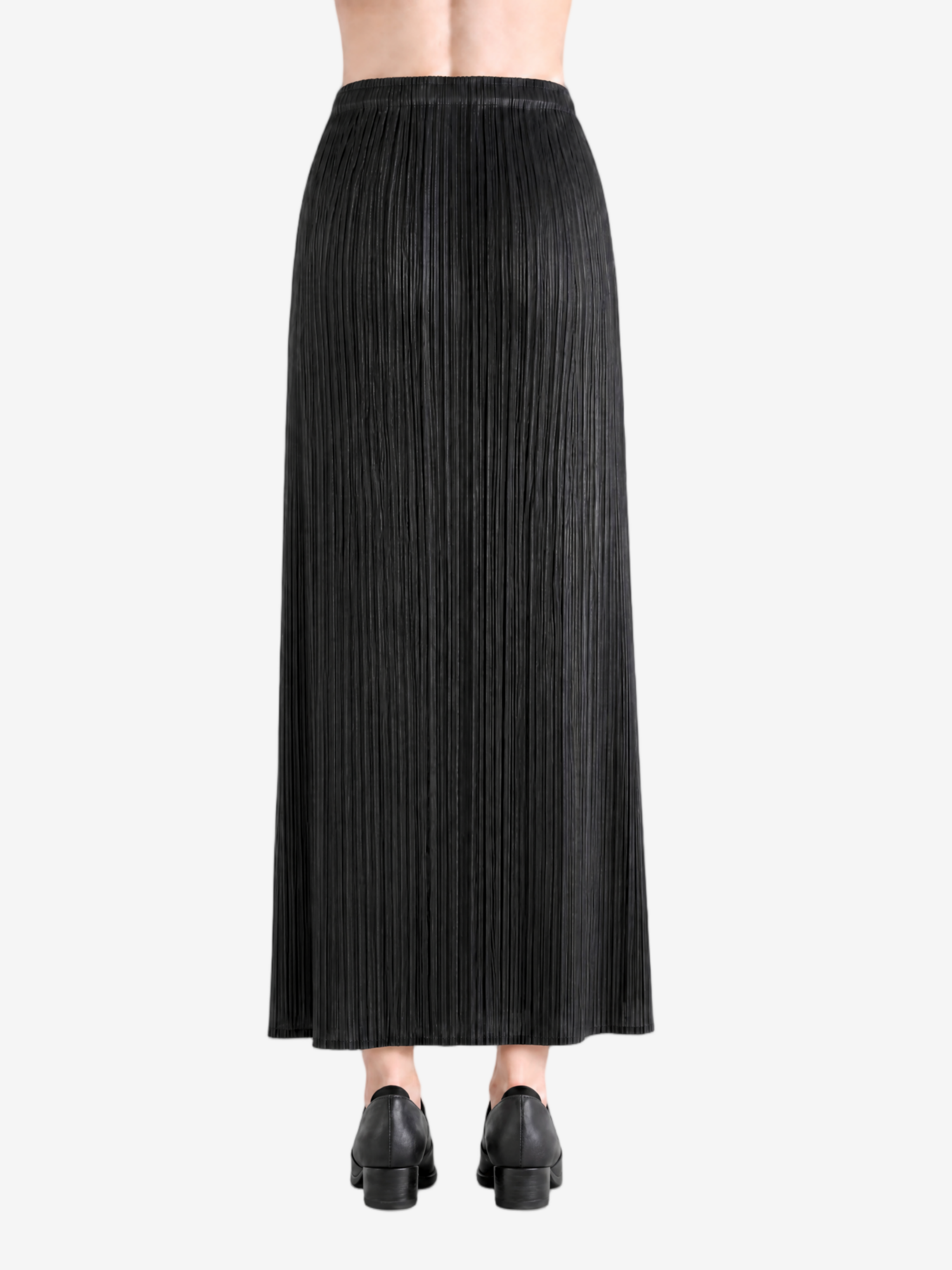 Black skirt, full body view